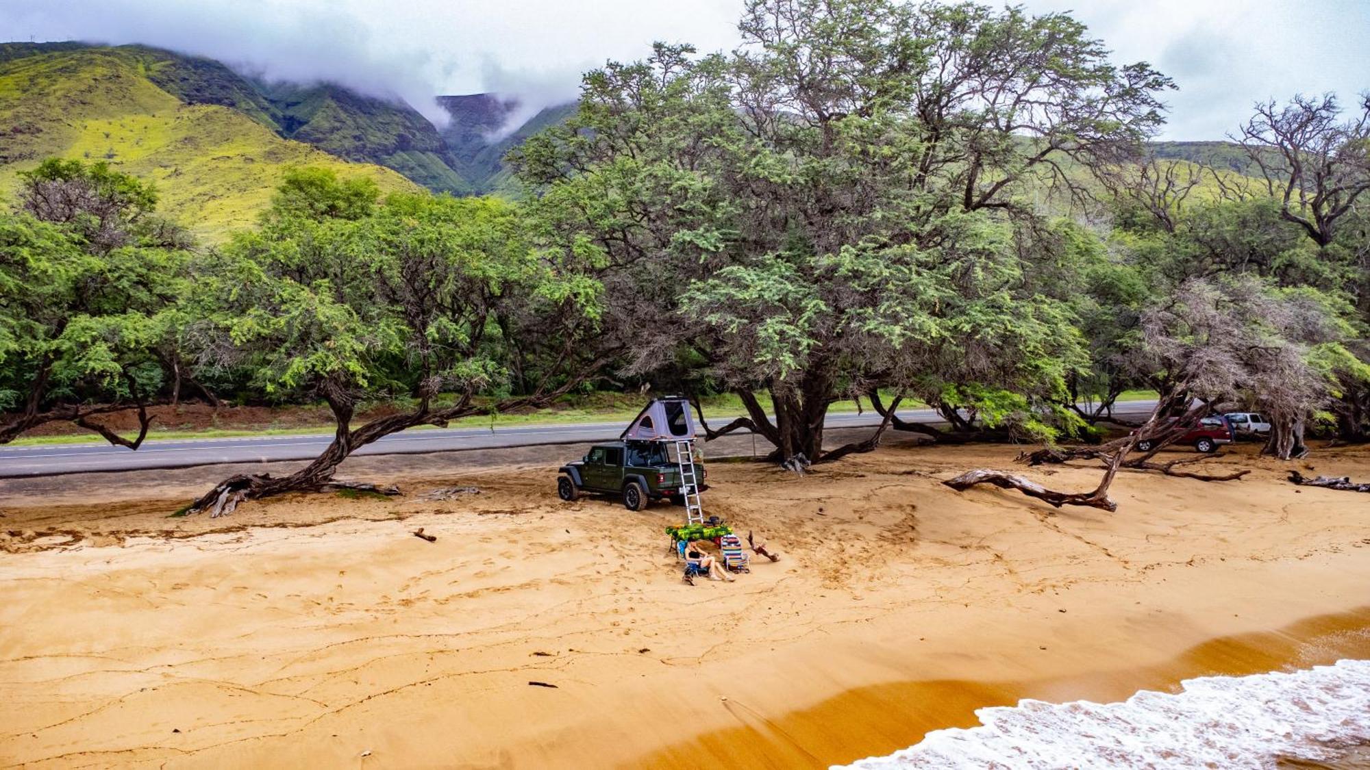 Campcar Maui Jeeps Suvs Hybrid Camper Van Rentals With Equipment And Travel Advice Kahului Dış mekan fotoğraf